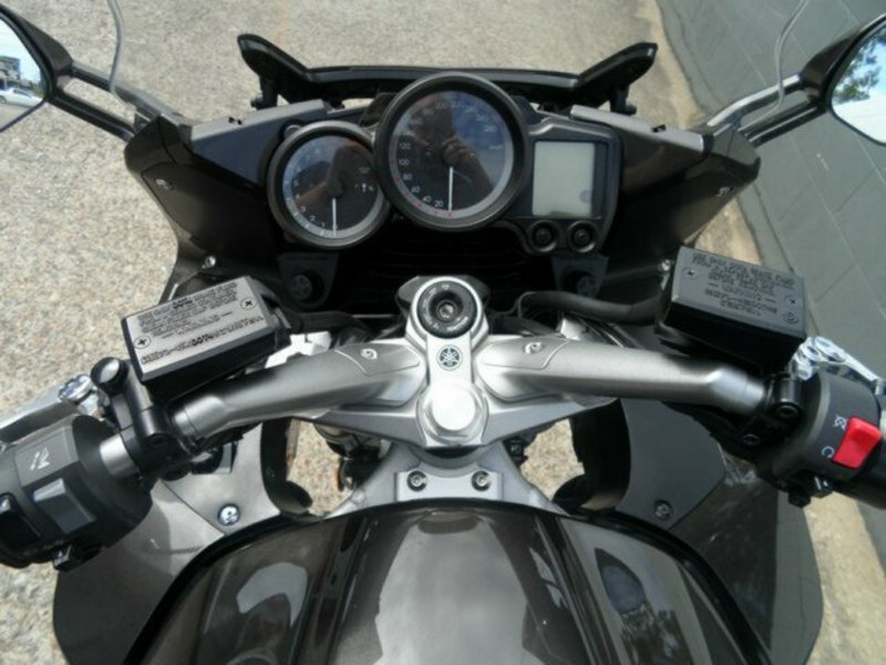 2009 YAMAHA 1300CC FJR1300A V