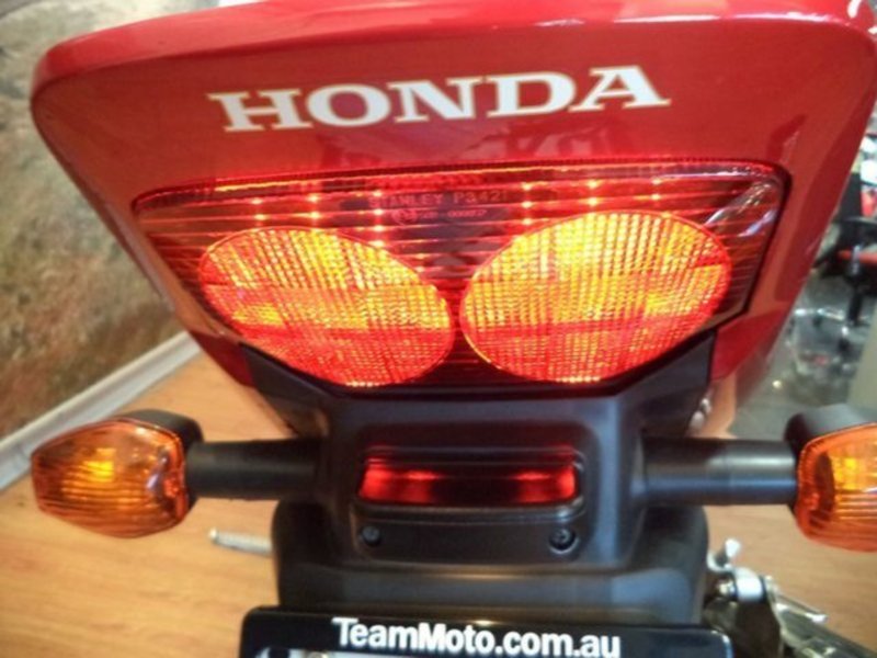 2013 HONDA 400CC CB400A 8