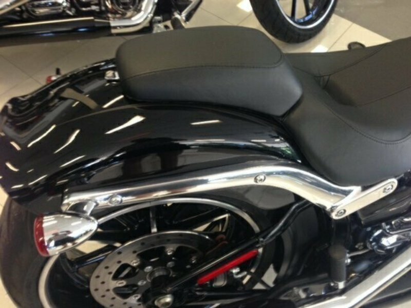 2013 HARLEY-DAVIDSON BREAKOUT