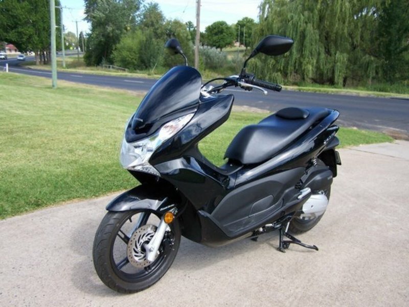 2012 HONDA 150CC PCX150