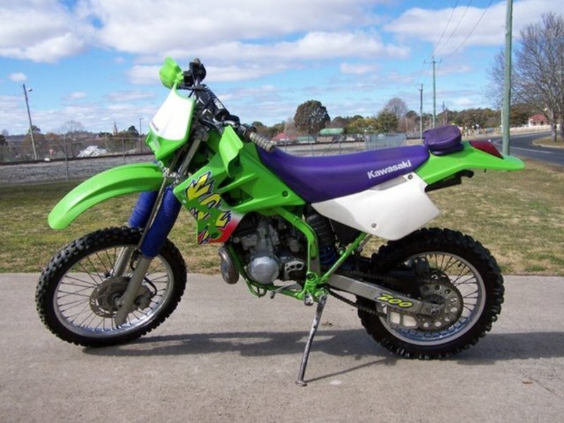 1998 KAWASAKI KDX200