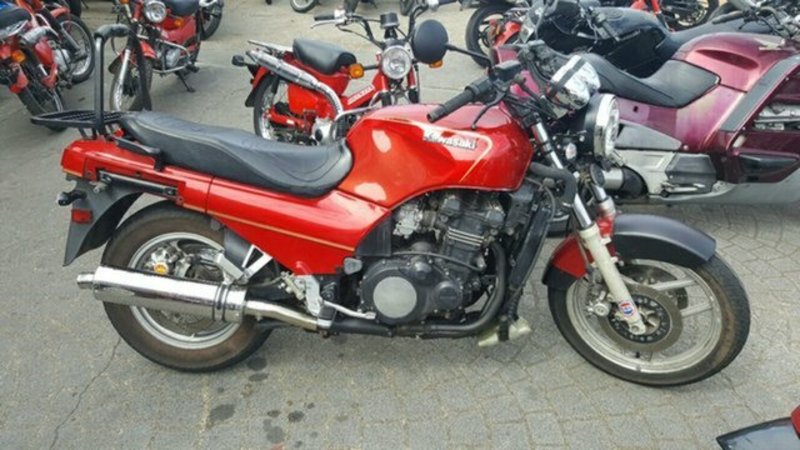 1993 KAWASAKI 1000CC GTR1000 (ZG1000)