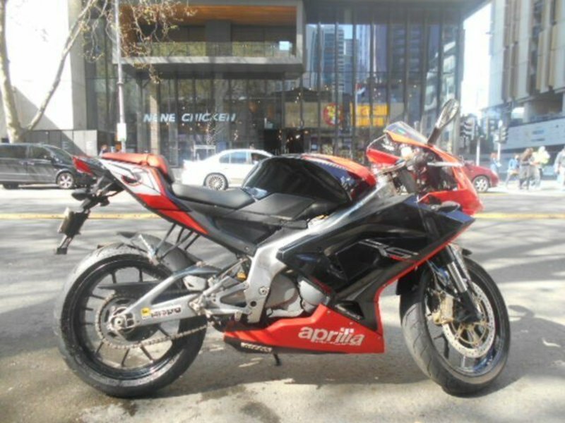 2010 APRILIA 125CC RS125