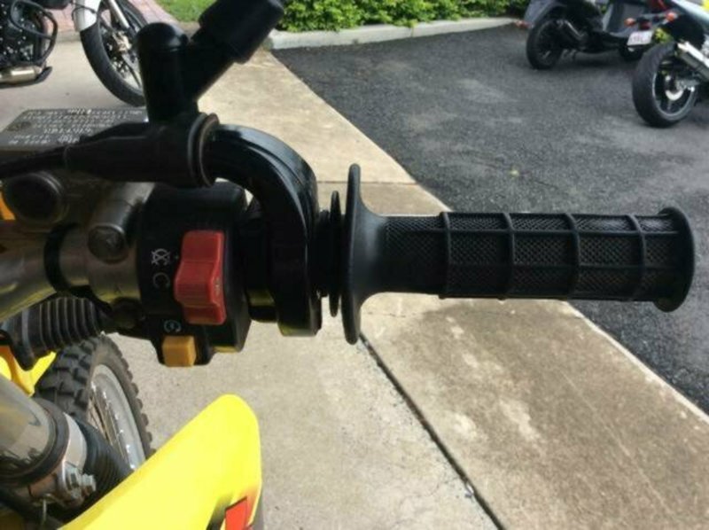 2014 SUZUKI DRZ400E