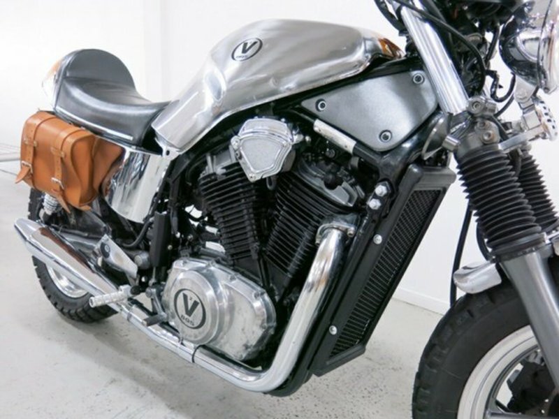 1990 SUZUKI VX800