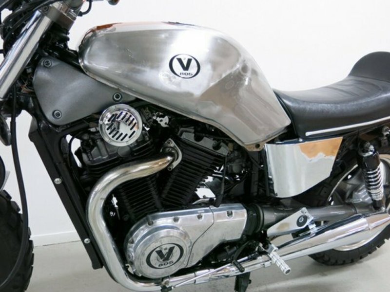 1990 SUZUKI VX800