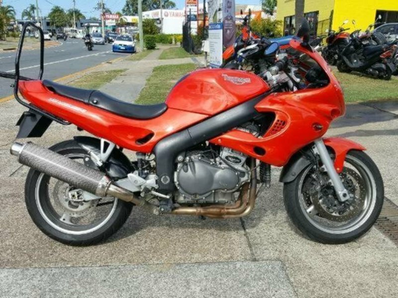 2000 TRIUMPH Sprint RS 955i
