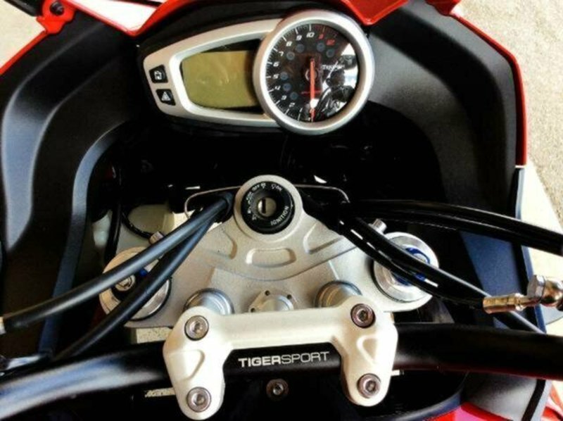 2014 TRIUMPH TIGER SPORT DUAL PURPOSE ADVENTURE TOUR