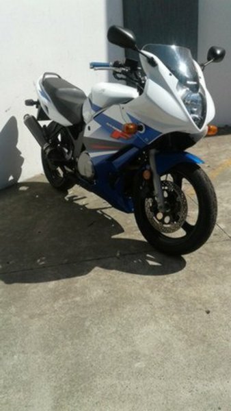 2010 SUZUKI 500CC GS500F (FULL FAIRING) K9
