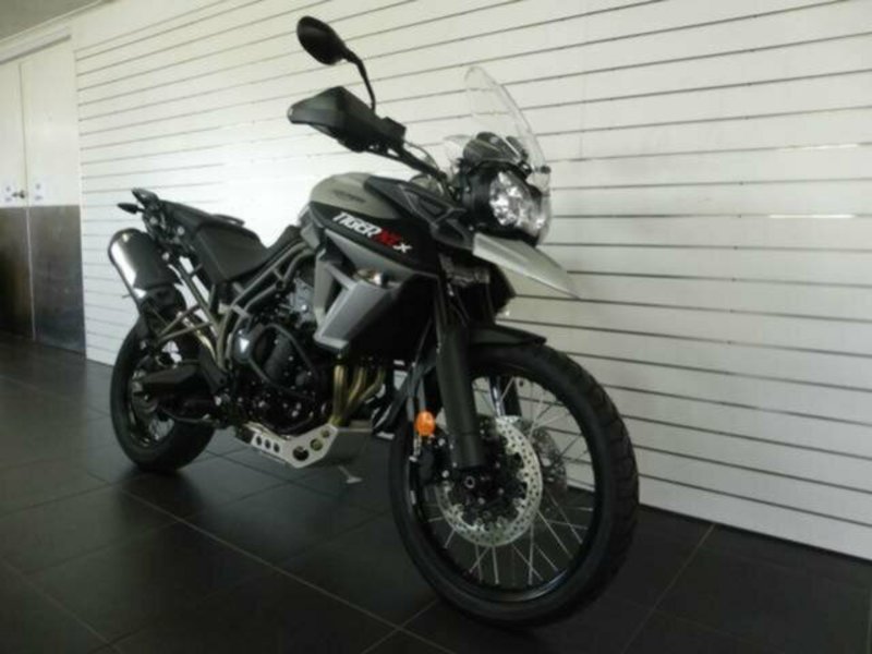 2017 TRIUMPH Tiger 800 XCX LOW DUAL PURPOSE ADVENTURE