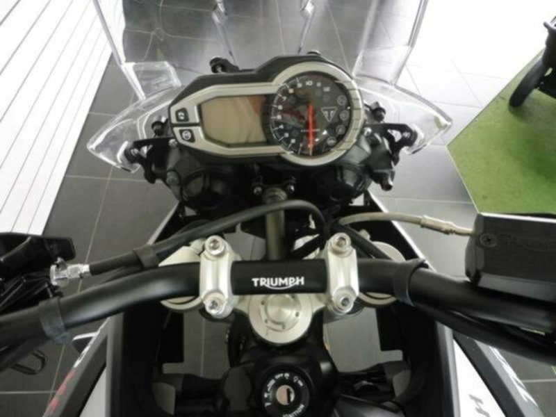 2017 TRIUMPH Tiger 800 XCX LOW DUAL PURPOSE ADVENTURE