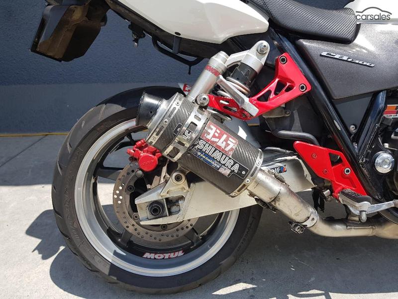 2005 HONDA CB1300S