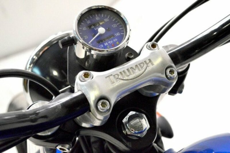 2007 TRIUMPH BONNEVILLE