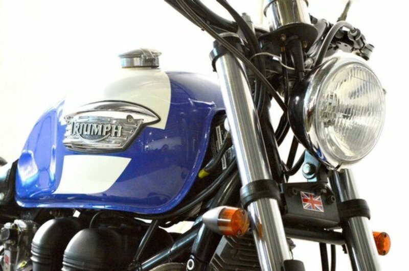 2007 TRIUMPH BONNEVILLE