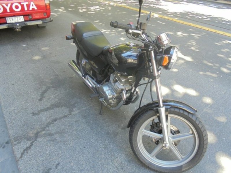 2005 HONDA CB 250