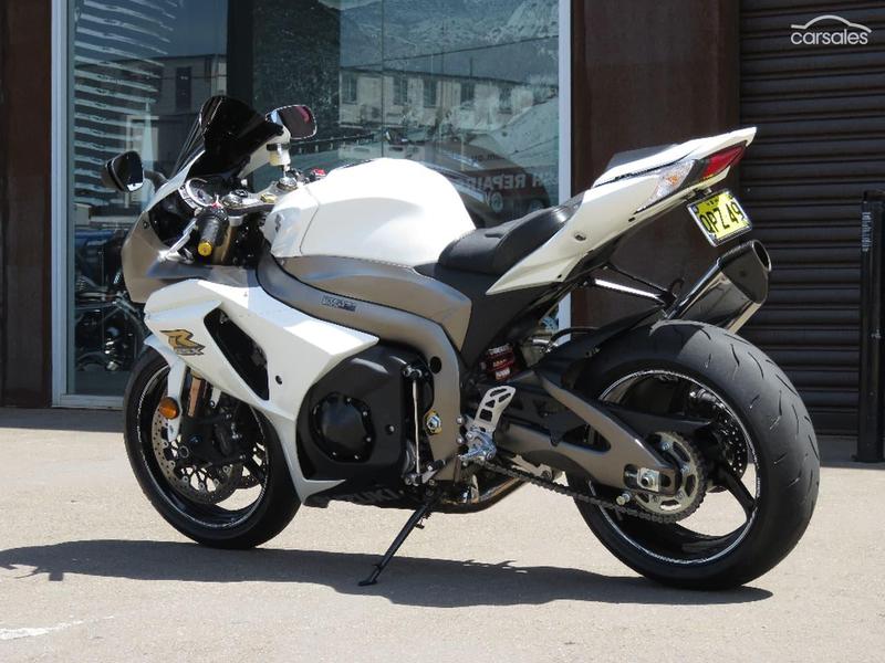 2010 SUZUKI GSX-R1000 25TH ANNIVERSARY EDITION