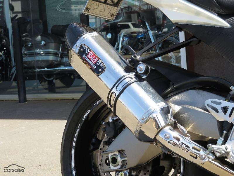 2010 SUZUKI GSX-R1000 25TH ANNIVERSARY EDITION