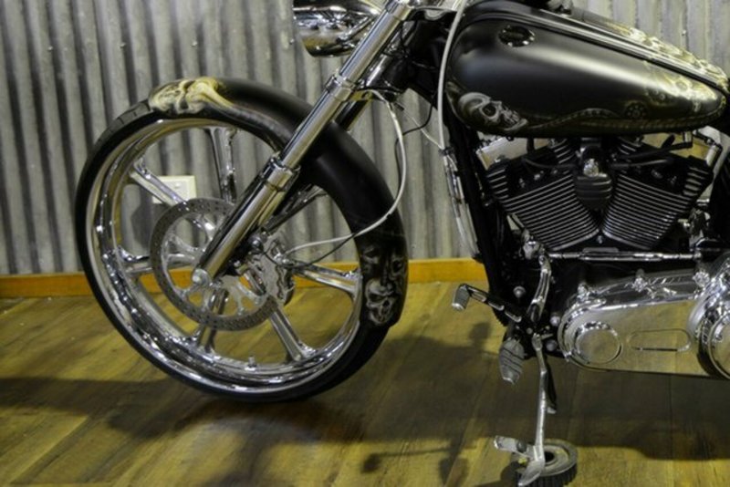 2011 HARLEY-DAVIDSON 1600CC FXCWC ROCKER C MY11