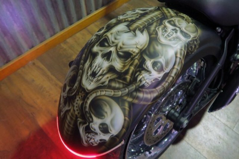 2011 HARLEY-DAVIDSON 1600CC FXCWC ROCKER C MY11