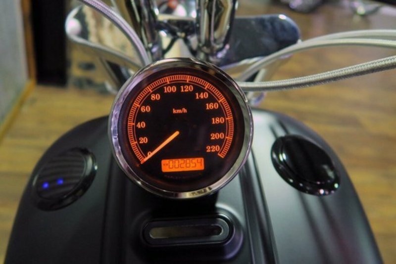 2011 HARLEY-DAVIDSON 1600CC FXCWC ROCKER C MY11