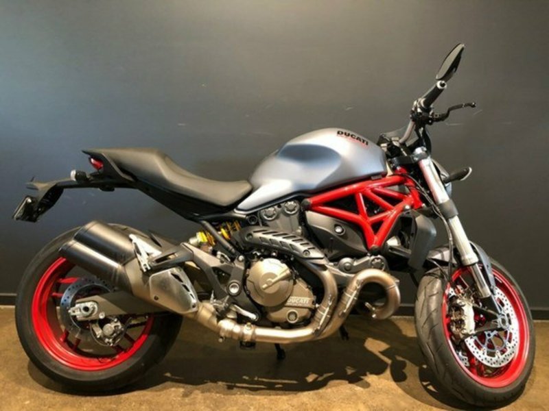 2017 DUCATI MONSTER 821