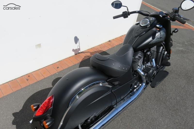 2018 INDIAN CHIEF DARK HORSE