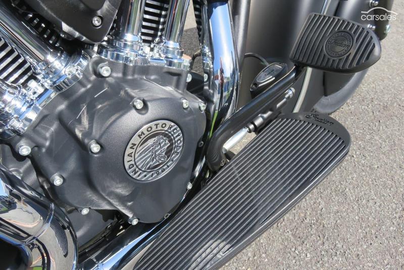 2018 INDIAN CHIEF DARK HORSE