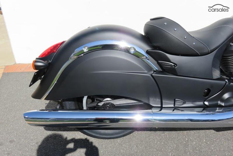 2018 INDIAN CHIEF DARK HORSE