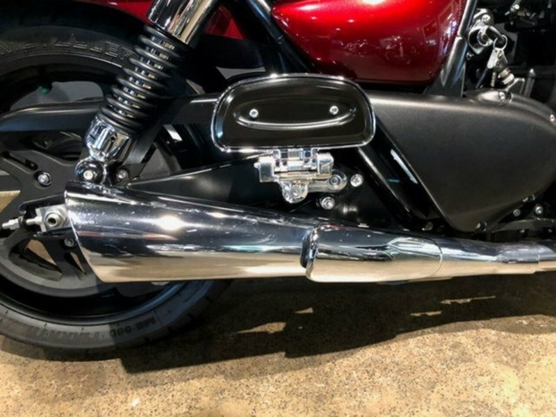 2017 TRIUMPH Thunderbird Storm (abs)