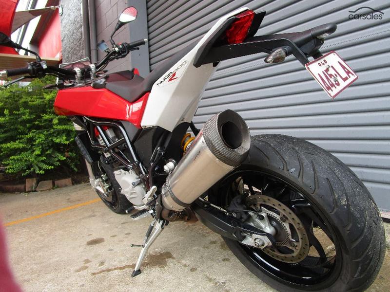 2012 HUSQVARNA NUDA 900R