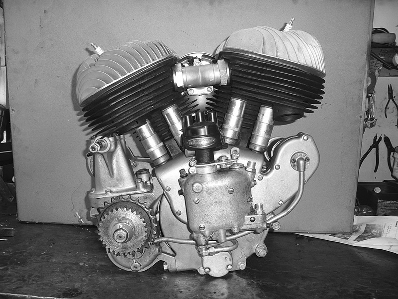 INDIAN 74ci CHIEF 1947 