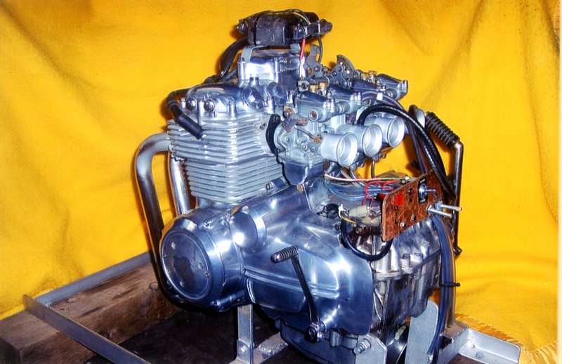 1977 HONDA 400CC CB400F