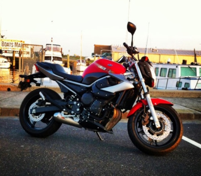 2010 YAMAHA 600CC XJ6NL