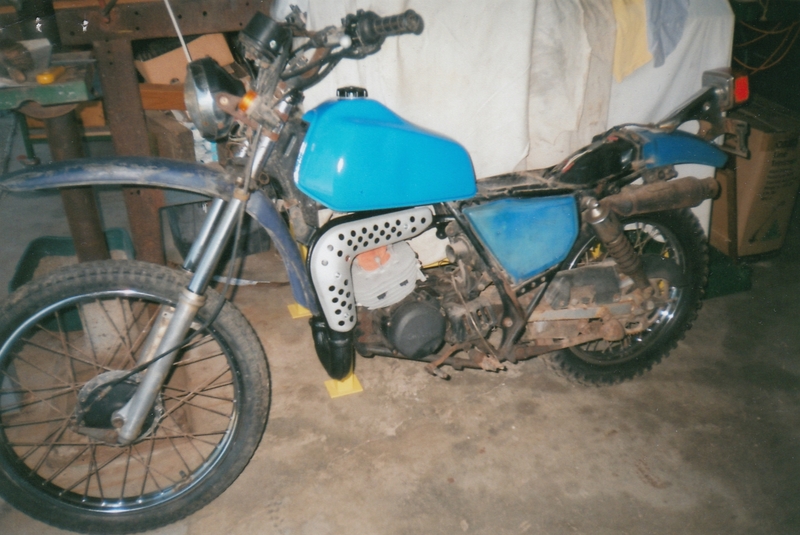 1984 KAWASAKI 175CC SCRAMBLER