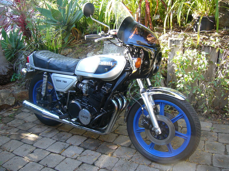 1976 YAMAHA XS750 D