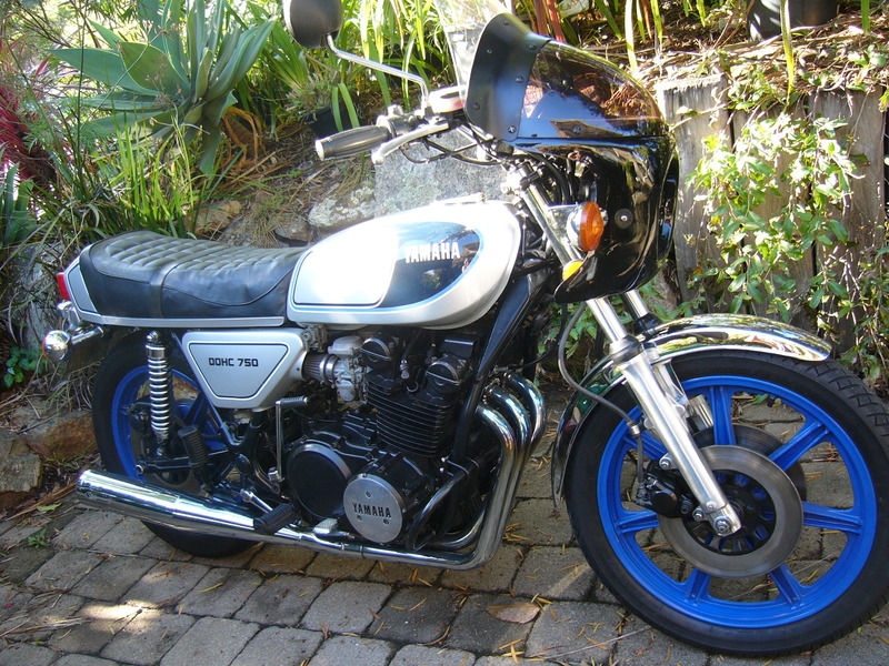 1976 YAMAHA XS750 D
