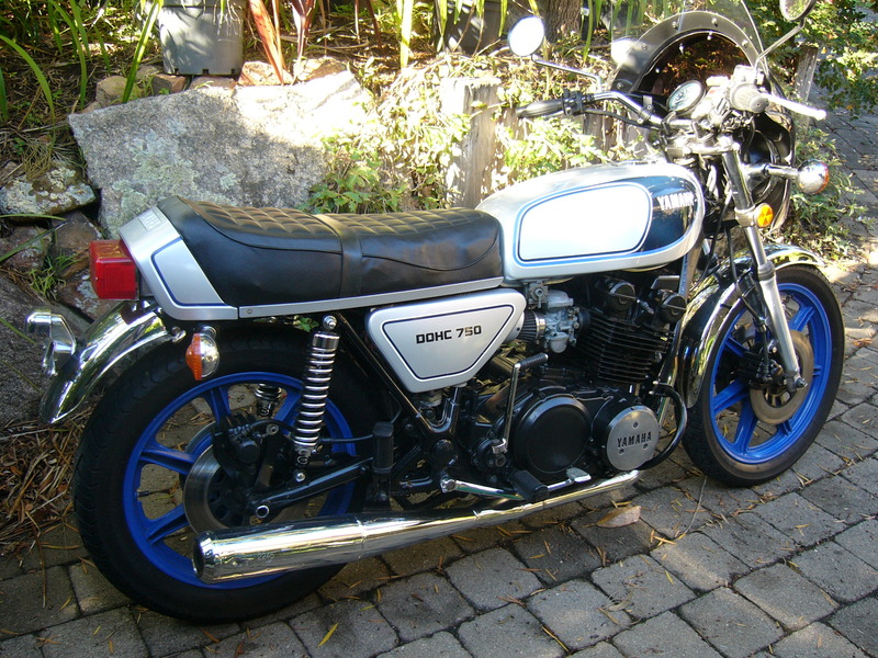 1976 YAMAHA XS750 D