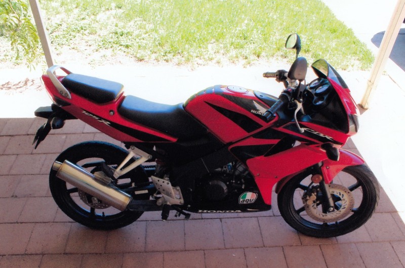2008 HONDA 125CC CBR125R 7