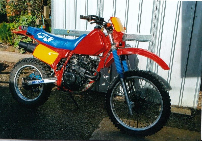 1985 HONDA 250CC XR250R