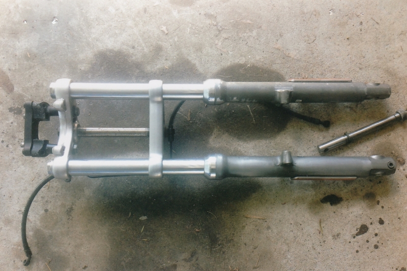 HARLEY DAVIDSON NARROW GLIDE FRONT FORKS