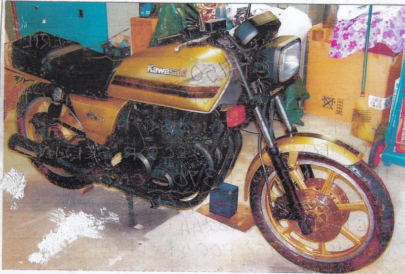 1983 KAWASAKI 750CC GT750 (Z750P)