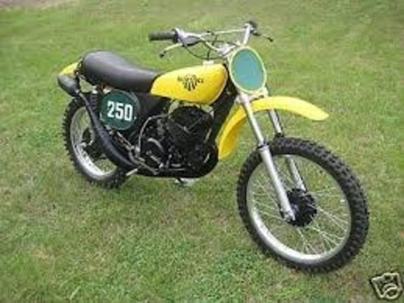 WANTED: SUZUKI TM (ANY MODEL) OR TWINSHOCK RM (ANY MODEL)