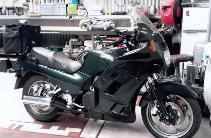 1999 KAWASAKI 1000CC GTR1000 (ZG1000)