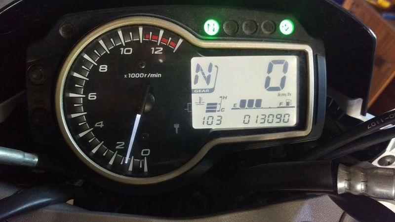 2013 SUZUKI 750CC GSR750 L3