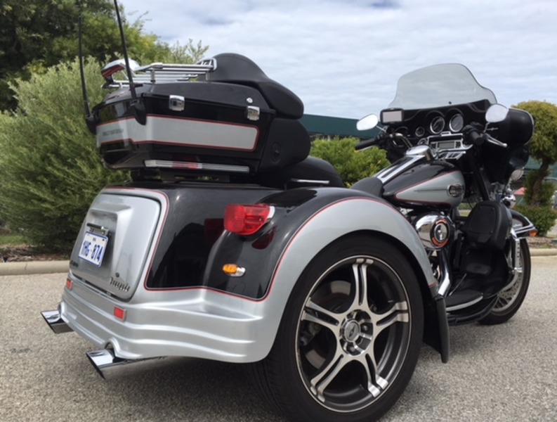 2010 HARLEY-DAVIDSON TRIKE FLHTCU ULTRA CLASSIC EGLIDE MY10