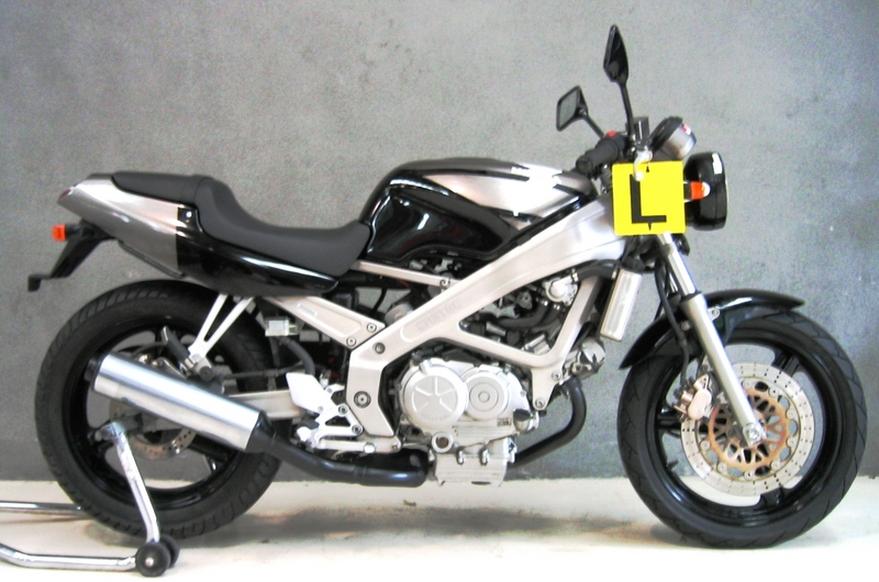 1988 HONDA VT 250 SPADA 7654 (182-1)