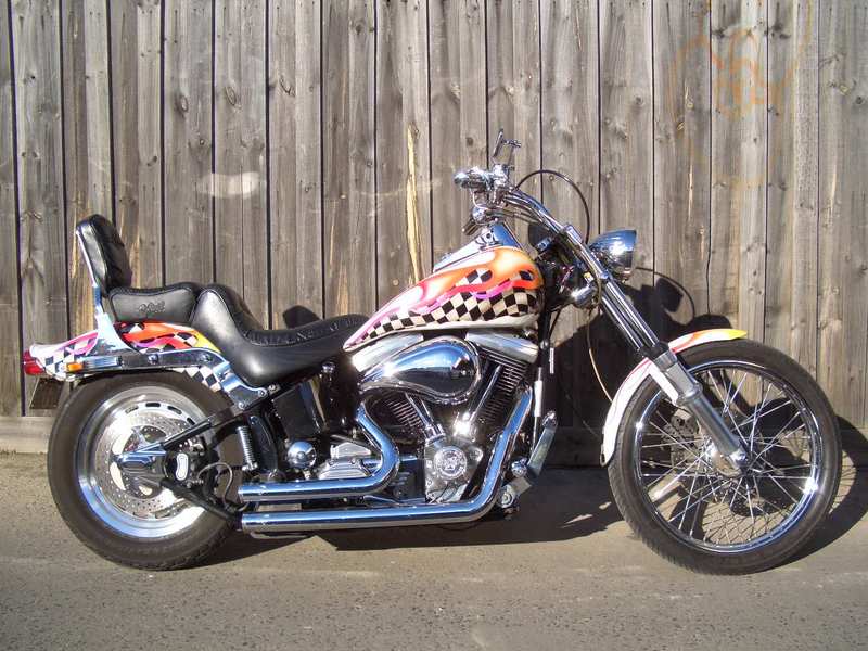 1987 HARLEY-DAVIDSON SOFTAIL FXST HS 228