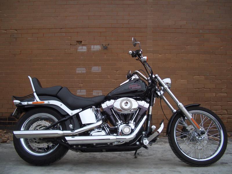 2009 HARLEY-DAVIDSON SOFTAIL CUSTOM FXSTC HK-682