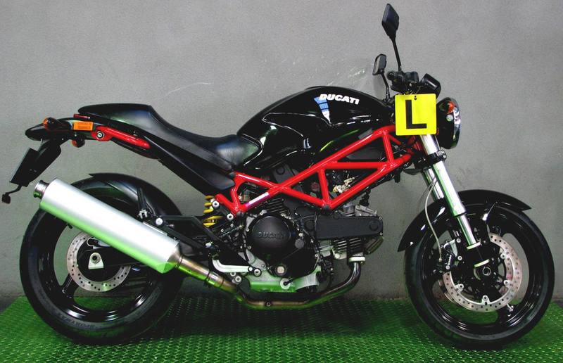 2006 DUCATI MONSTER 400 9113 (693-10)