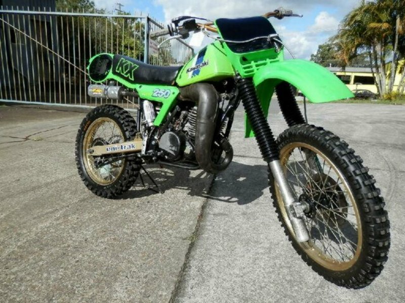 1982 KAWASAKI KX 250 918